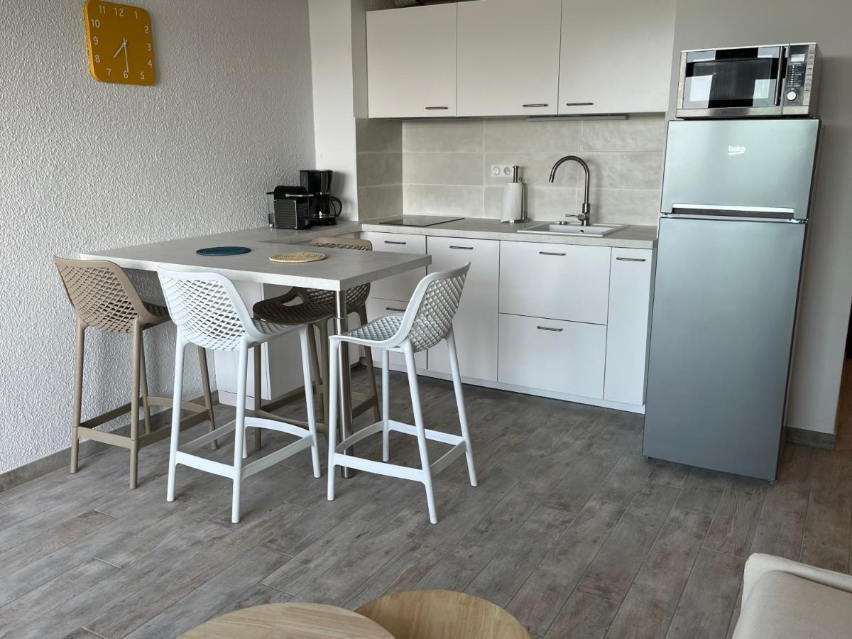 Place Centrale - 5 Min A Pied De La Plage - Aout 2024 Dimanche Au Dimanche Apartment Biscarrosse-Plage Bagian luar foto